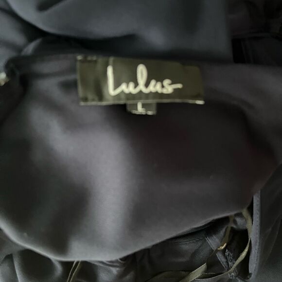 Lulu’s Ruched A-Line Chiffon Pleated Navy Blue Gown /Maxi dress size L - Picture 11 of 13